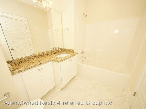 409 409 Chavous Lane - Photo 3 of 6