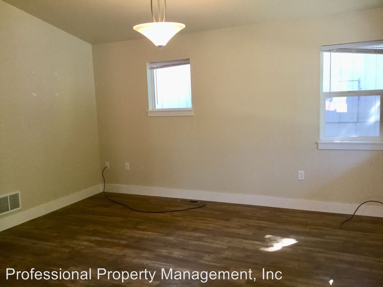 343 Speedway Ave - Photo 3 of 11