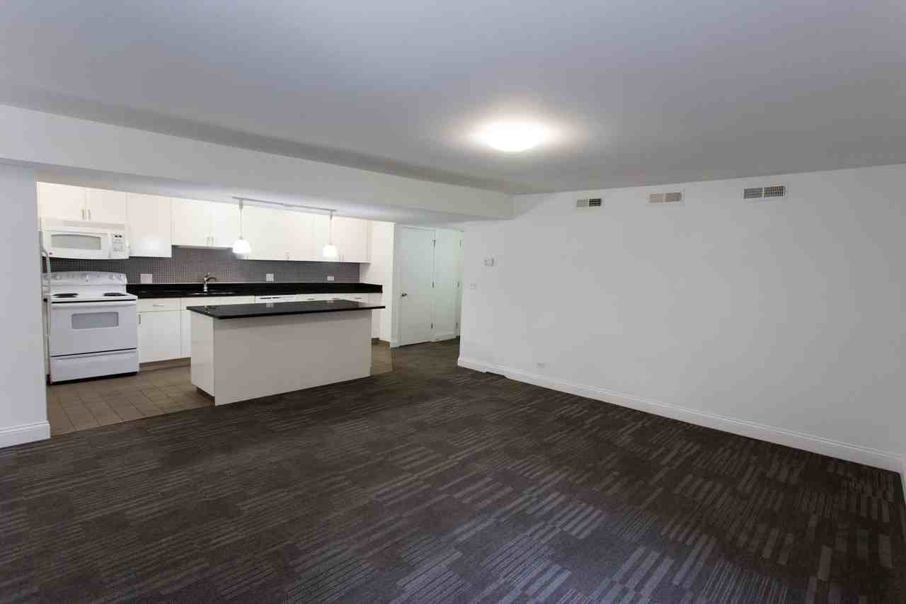 5229 S. Drexel Avenue - Photo 4 of 14