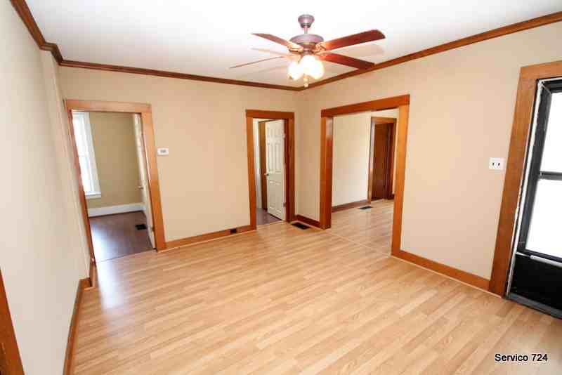 360 Nelson Street - Photo 2 of 8