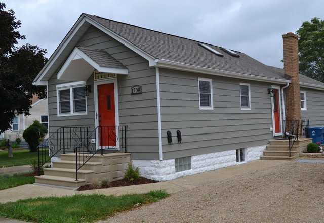 1708 N Center St - Photo 3 of 11