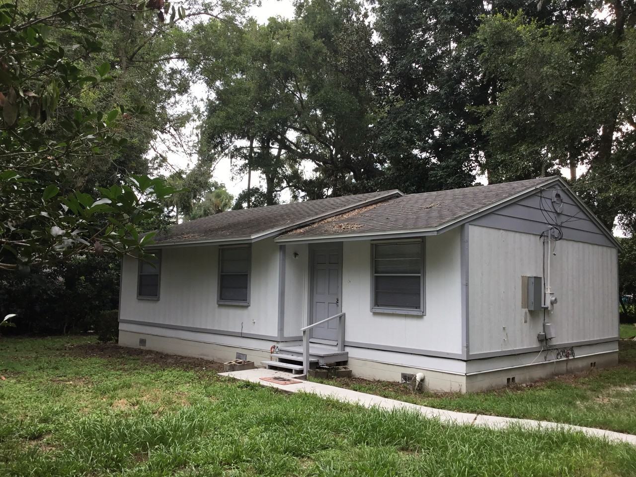 324 Desoto Ave - Photo 2 of 9