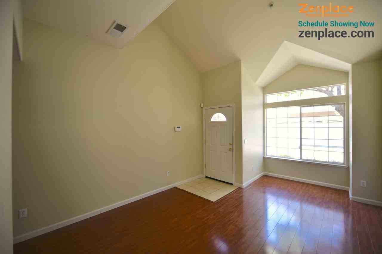 2116 Capitol Park Ct - Photo 3 of 15