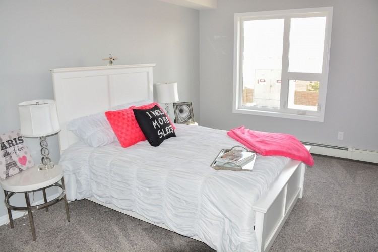 1000 Parr Hill Drive - Photo 3 of 12