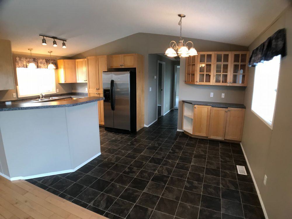 180 Ash Way - Photo 2 of 20