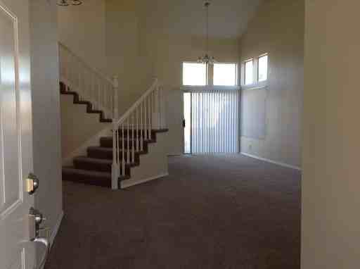 15760 Lake Terrace Dr - Photo 2 of 5