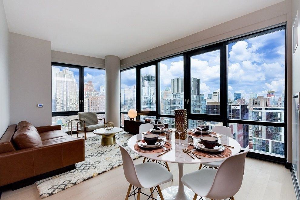 21 West End Ave #4409