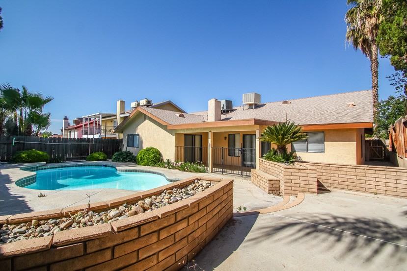 2701 Puder St - Photo 3 of 18