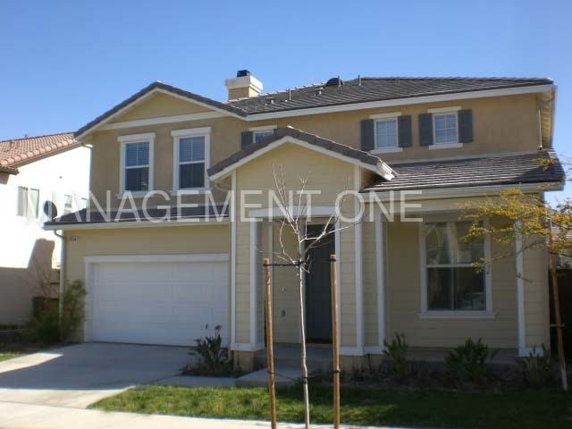 25534 Hyacinth St - Photo 2 of 16