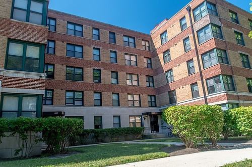 2529 West Fitch Avenue - Photo 2 of 18