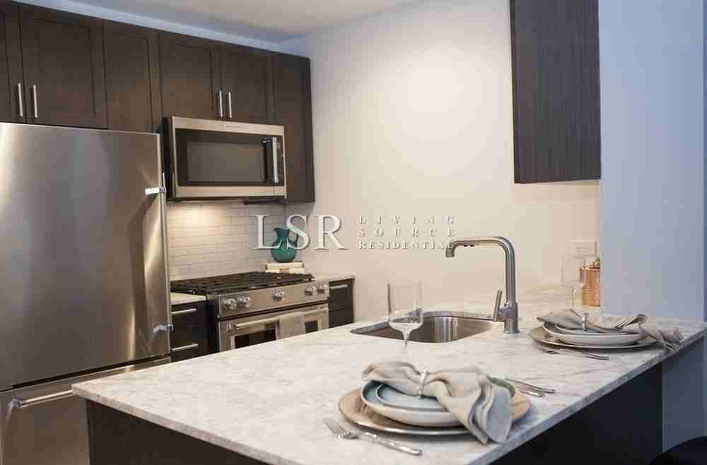 21 West End Ave #2207