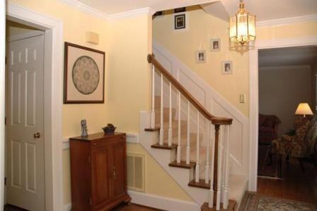 1209 Valleymede Rd - Photo 2 of 6