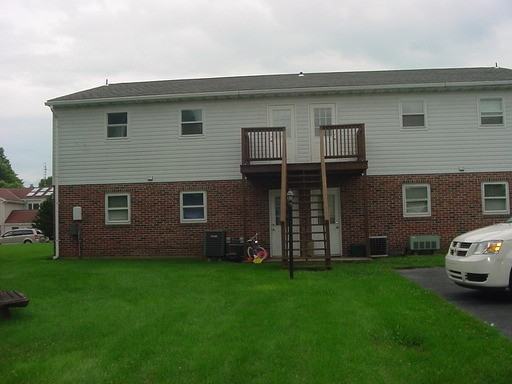 1210 Dawn Ave - Photo 2 of 5