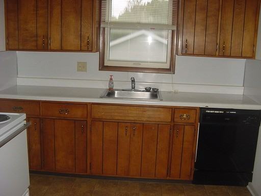 1210 Dawn Ave - Photo 3 of 5