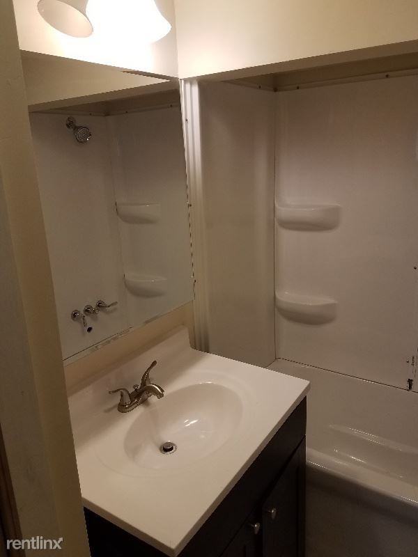 1215 W 149th St - Photo 3 of 6