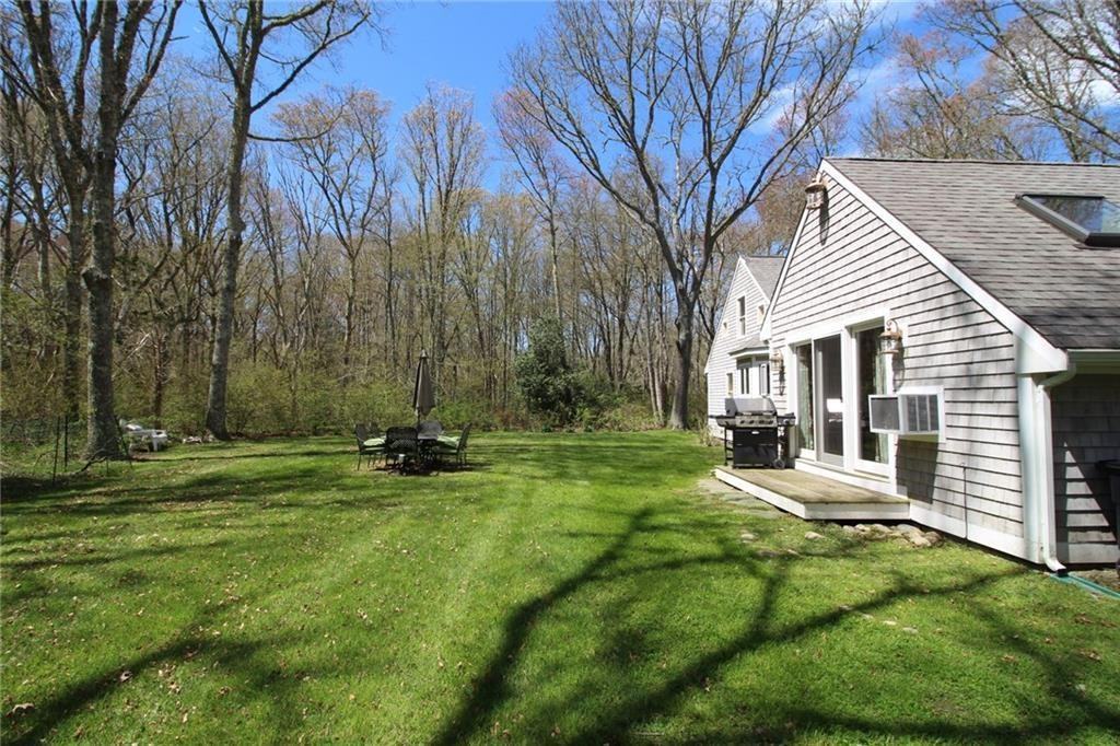 33 Sakonnet Trail - Photo 3 of 24