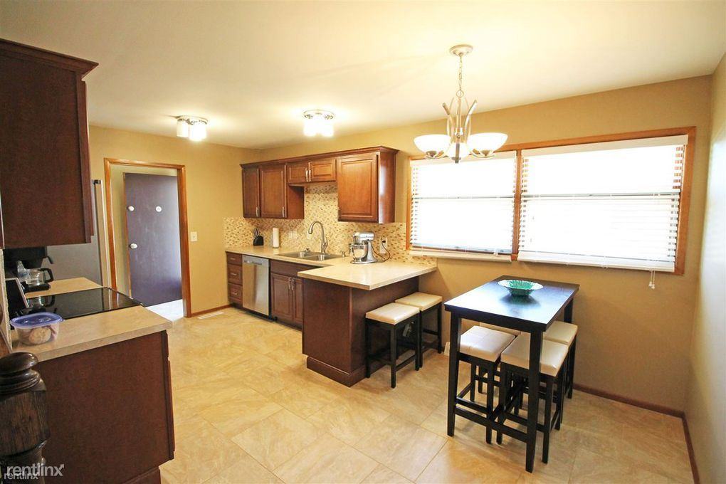 9112 Bekemeyer St - Photo 3 of 15