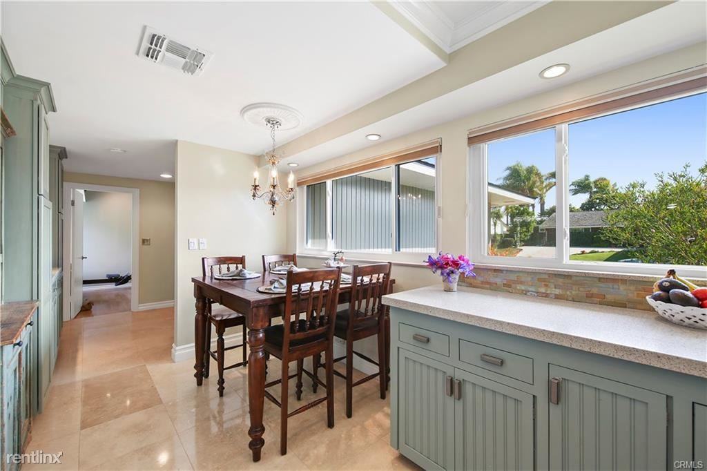 1926 Altura Dr - Photo 3 of 17