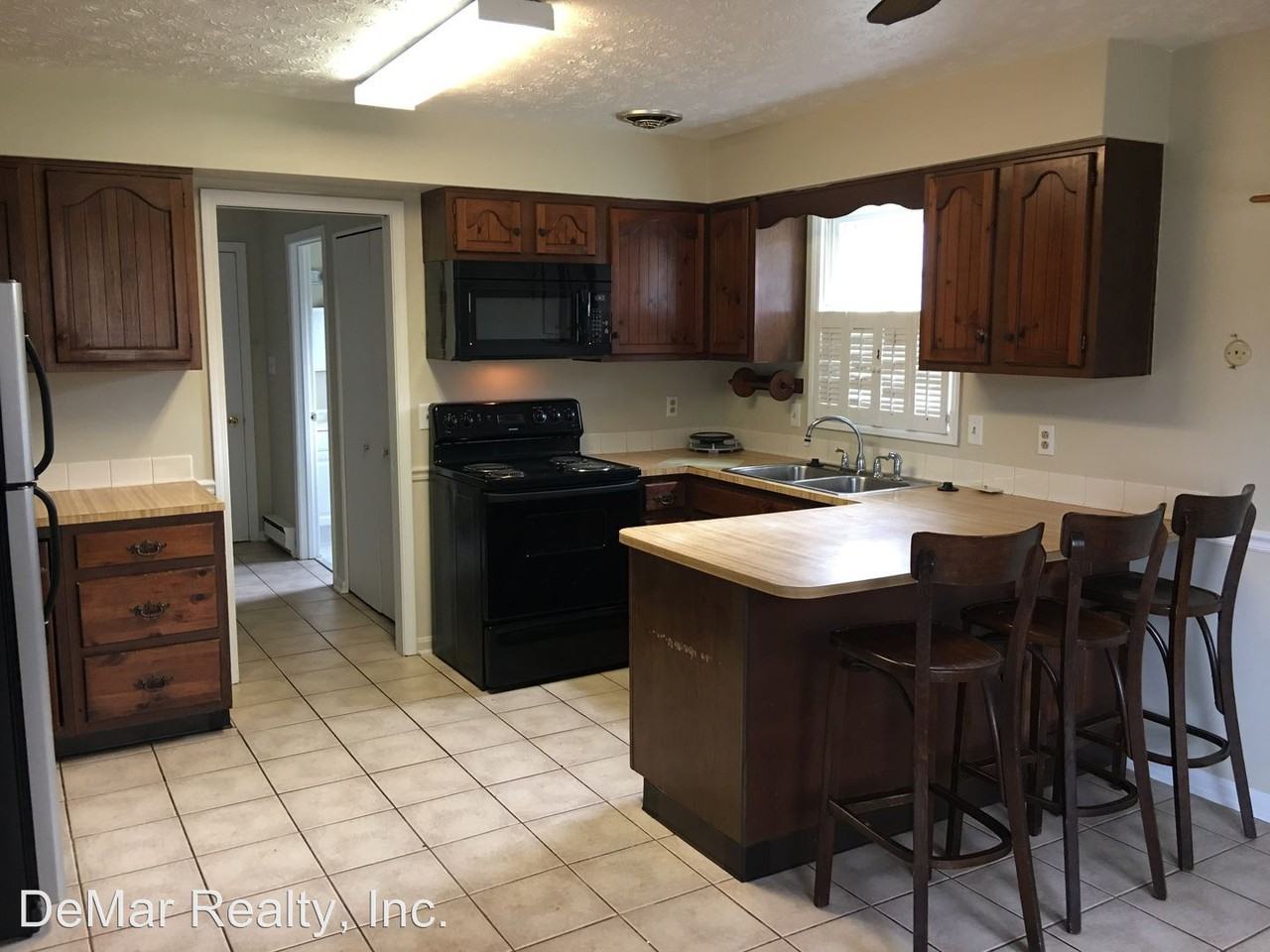 7602 Red Fox Dr - Photo 2 of 12