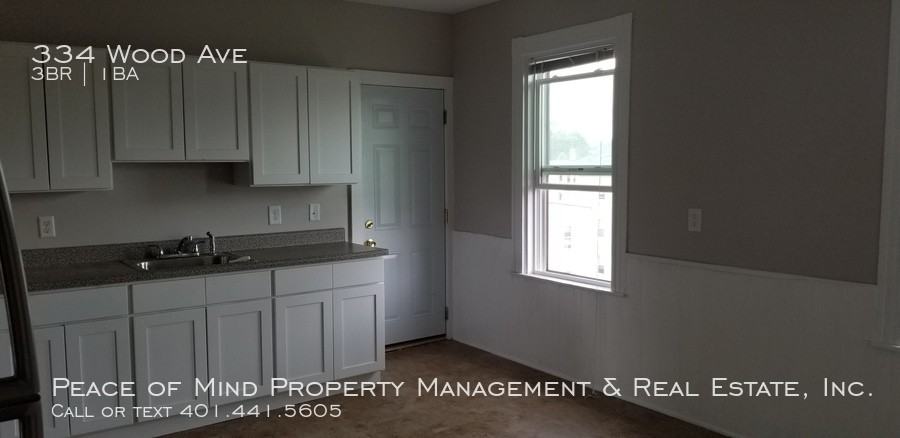 334 Wood Ave - Photo 3 of 15