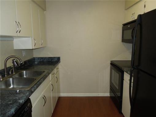 6232 Robinson St #1 - Photo 3 of 10