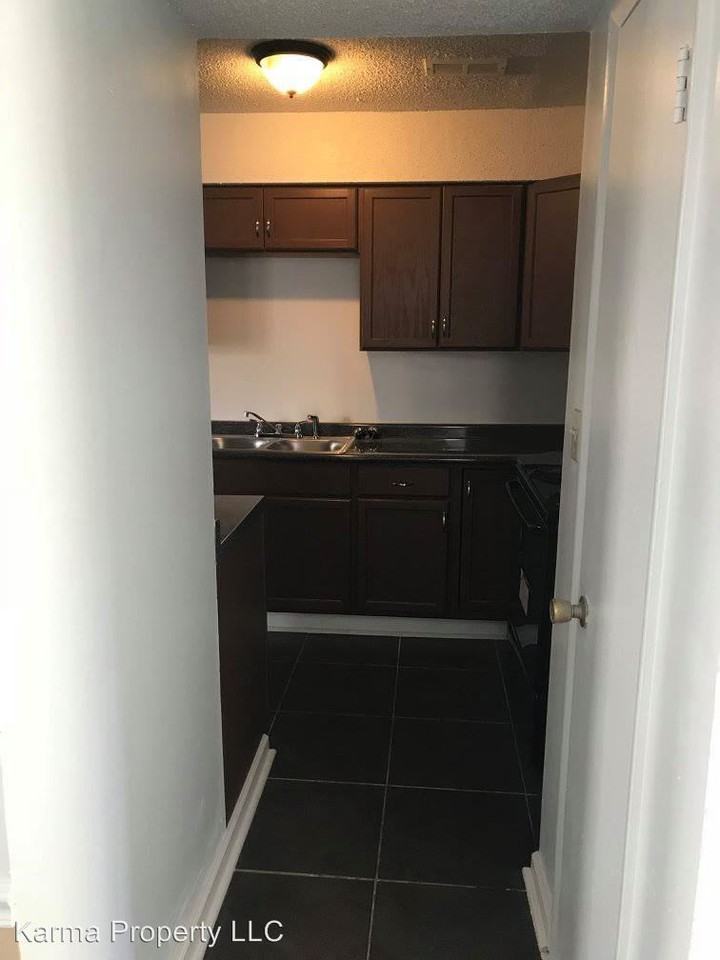 2601 Academy Dr NW - Photo 2 of 24