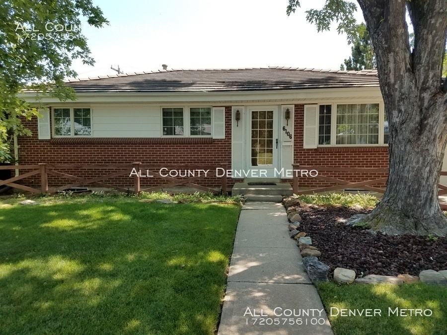 6106 Queen St - Photo 2 of 22