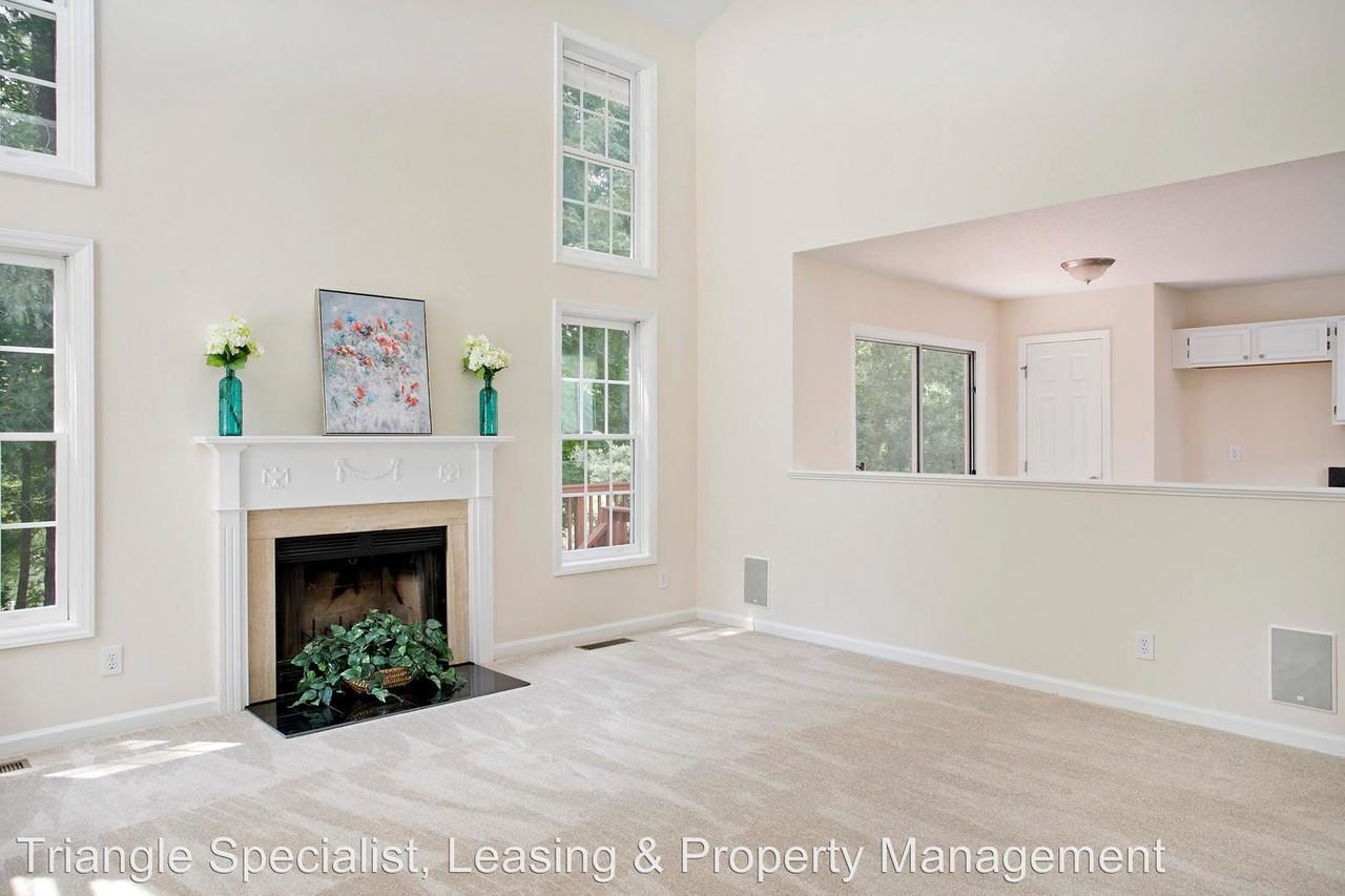 100 Connelly Springs Pl - Photo 3 of 26