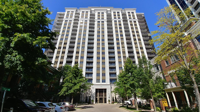 1322 South Prairie Avenue #1113