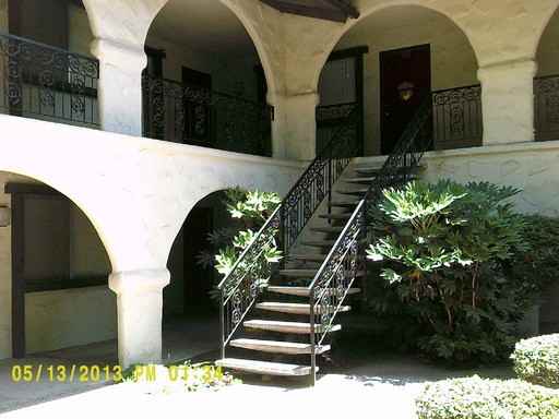 5446 N Fresno St #206