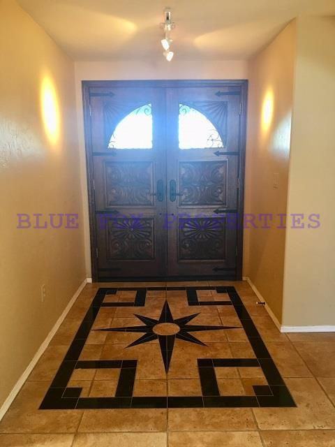 10601 N La Quinta Dr - Photo 3 of 22