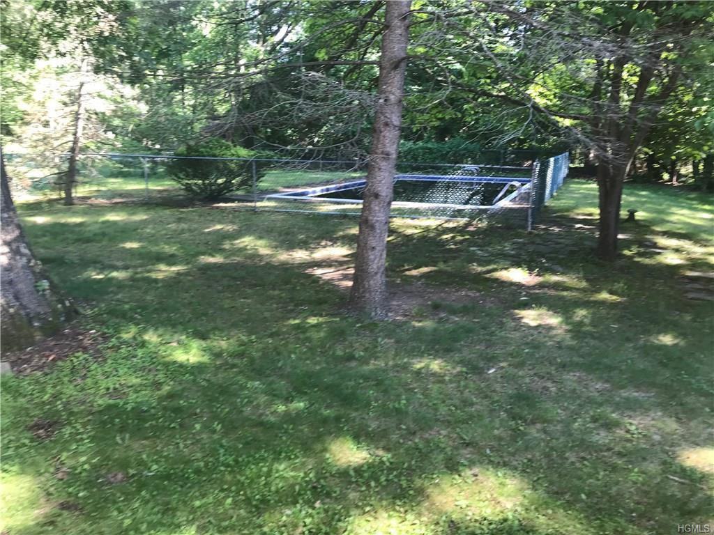 11 E Mayer Dr - Photo 2 of 25