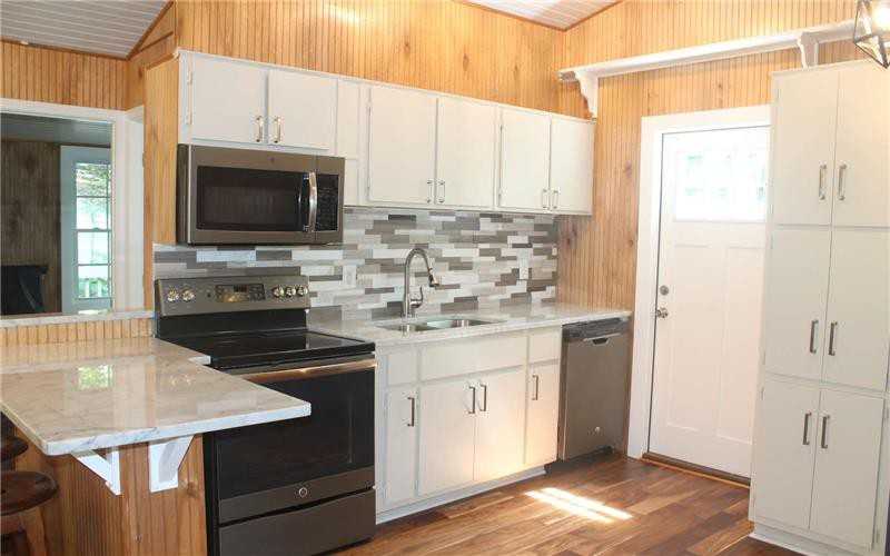 739 Laurel Ridge Dr - Photo 3 of 22