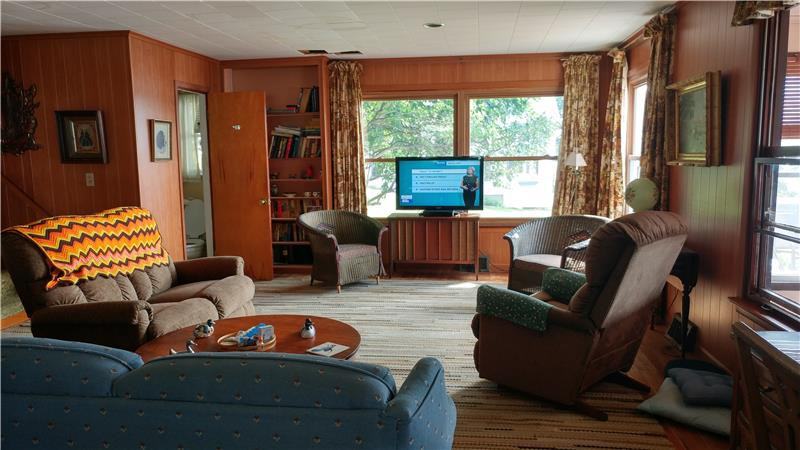 13607 County Rte 100 - Photo 3 of 19