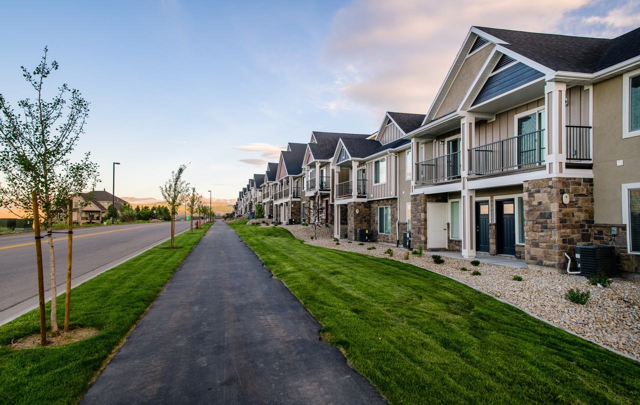 Seasons on Skyline Apartments for Rent 6000 Wasatch Dr, South Ogden