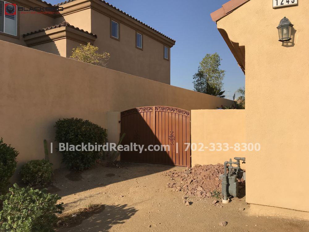 1243 Casa Palermo Cir - Photo 2 of 50