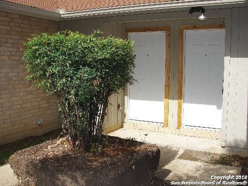4710 Oakfield Way - Photo 2 of 10