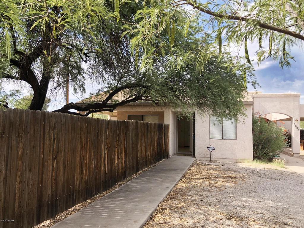 5925 E Fairmount St - Photo 2 of 23