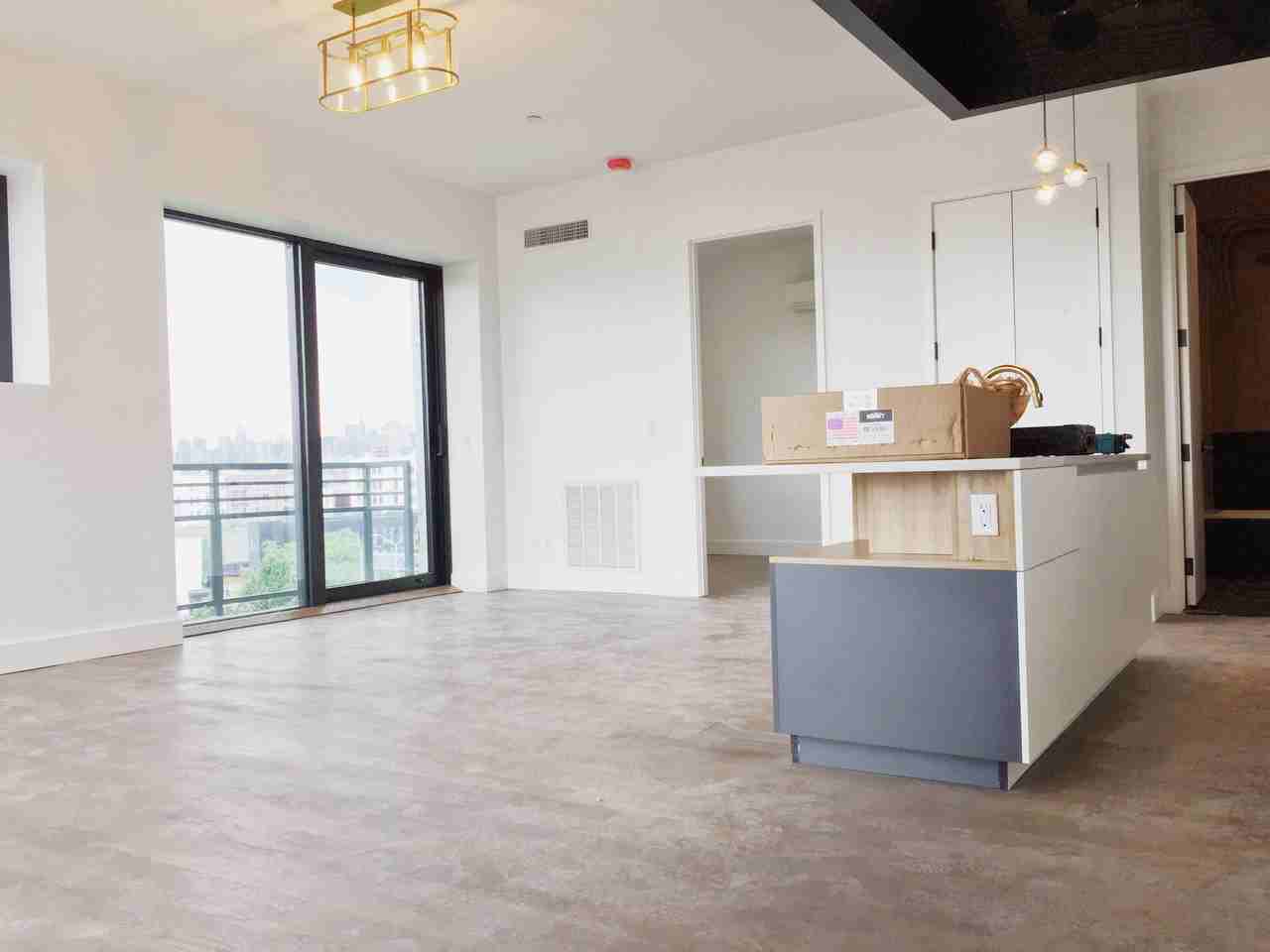 125 Borinquen Place #702