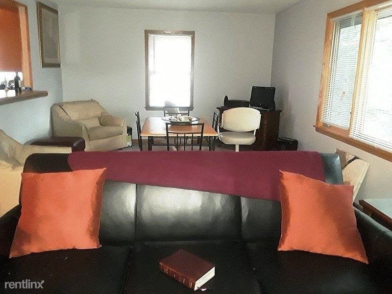 5220 Penn Ave N - Photo 2 of 5