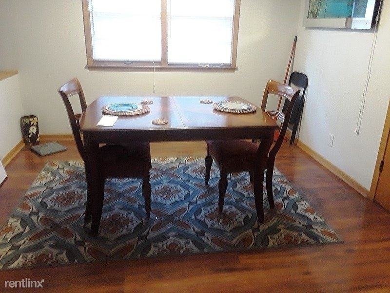 5220 Penn Ave N - Photo 3 of 5