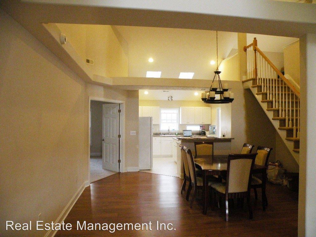 312 Neuchatel Rd - Photo 3 of 19