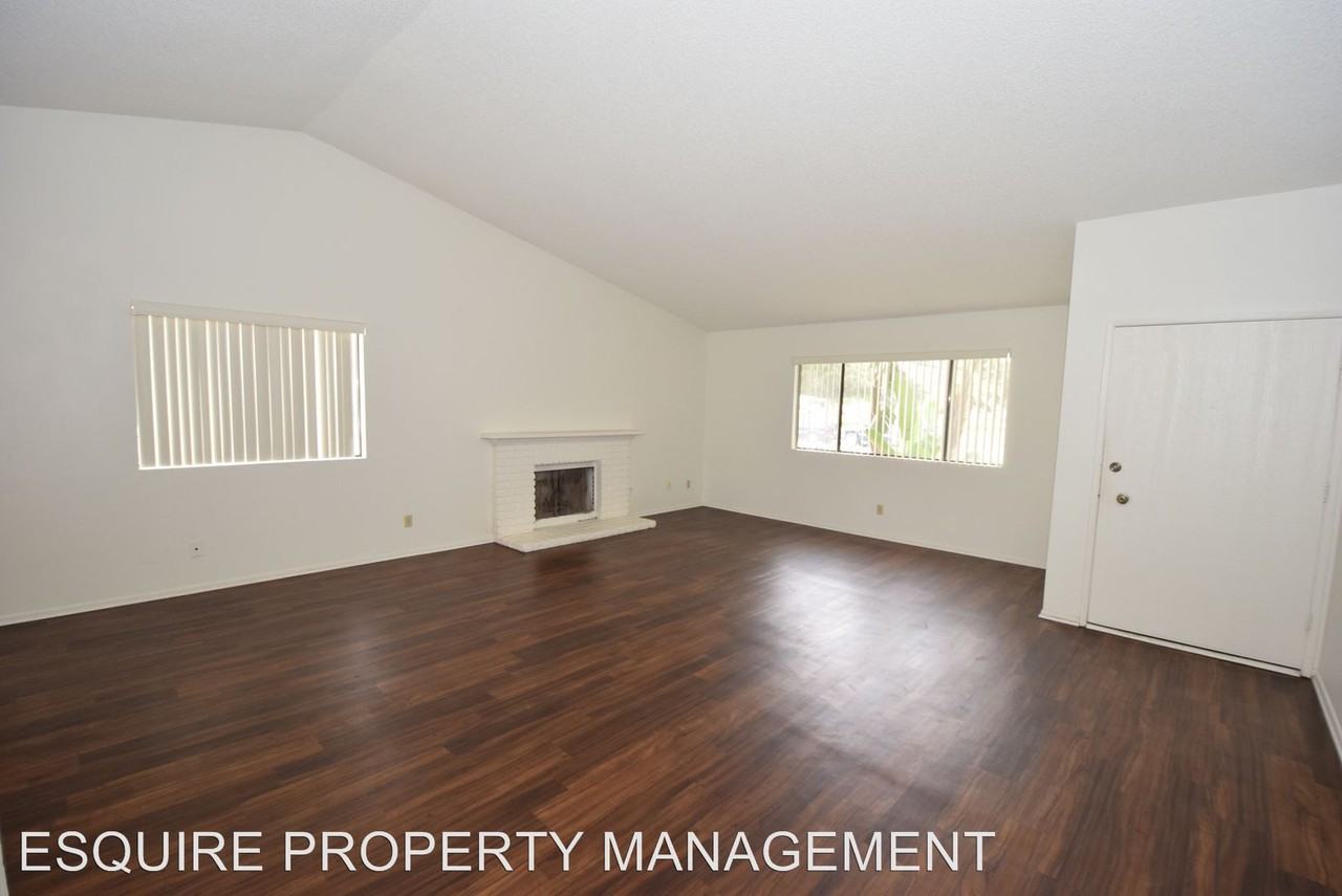 801 Novato Dr - Photo 3 of 16