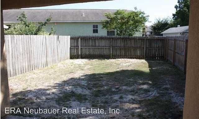 8227 S Lagoon Dr - Photo 3 of 9
