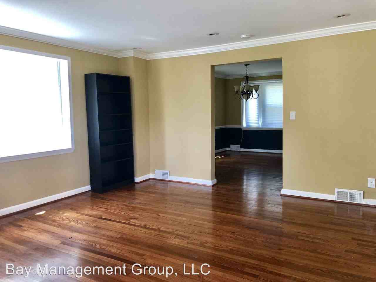 1548 Stonewood Rd - Photo 3 of 17