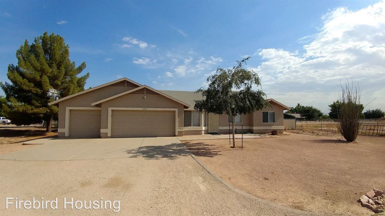 21003 S 194th St - Photo 2 of 27