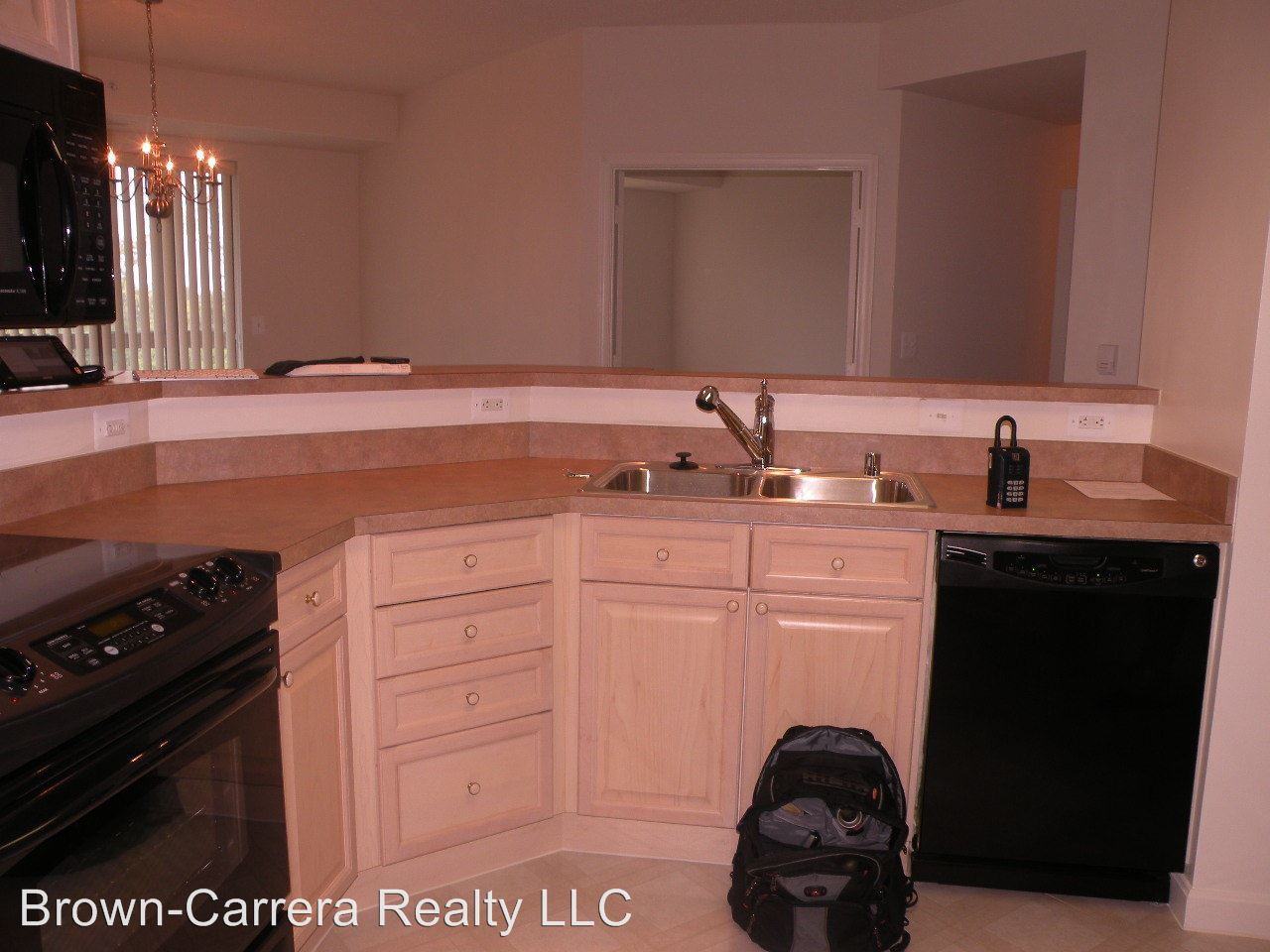 19355 Cypress Ridge Terrace - Photo 3 of 9