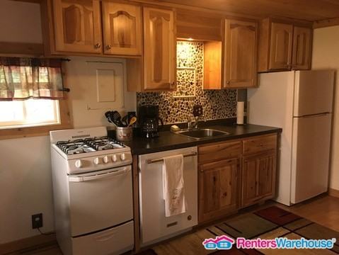 699 Idlewild St - Photo 3 of 20