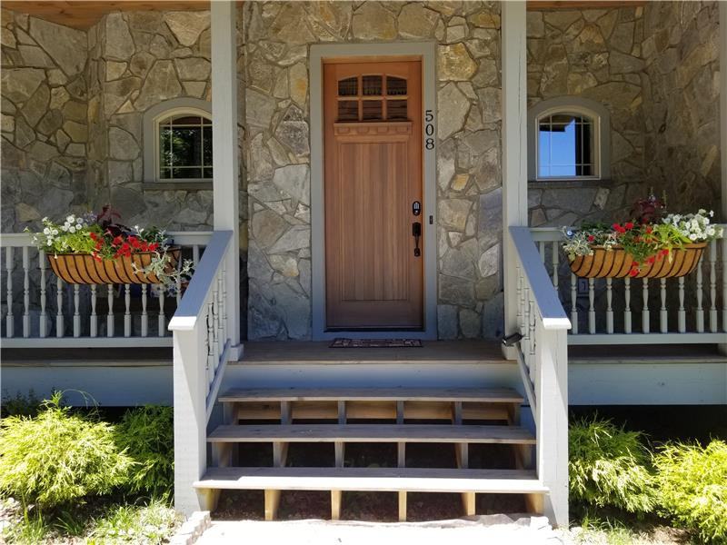 508 Elk Creek Dr - Photo 2 of 26