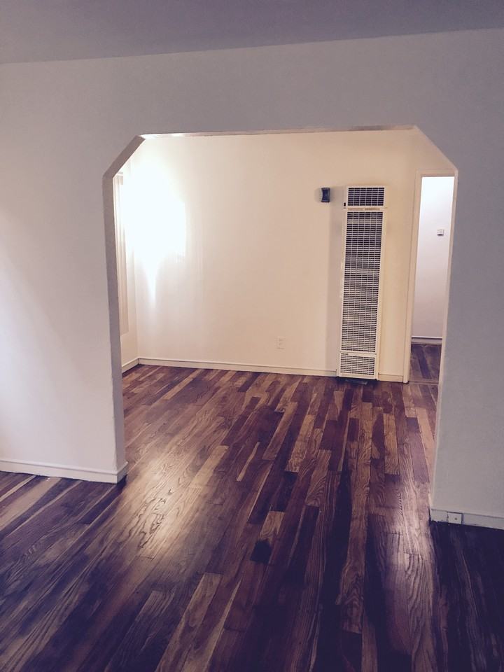 3219 King Street - Photo 2 of 24